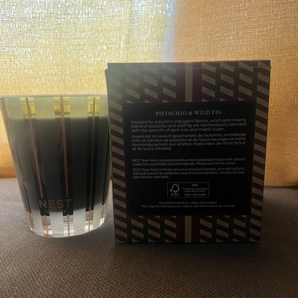 NEST Fragrances New York Pistachio and Fig Candle - Picture 4 of 14